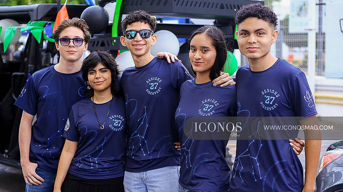 La entrada de los <em>Seniors Wolves DST 2027 by Discovery School</em> Tegucigalpa