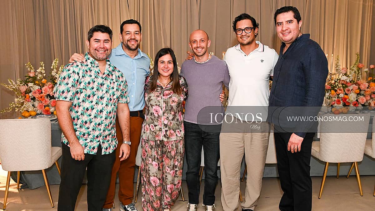 PRIMERA PARTE La <em>floral masterclass by A.Pineda experience y Carlota Flower Lab</em>