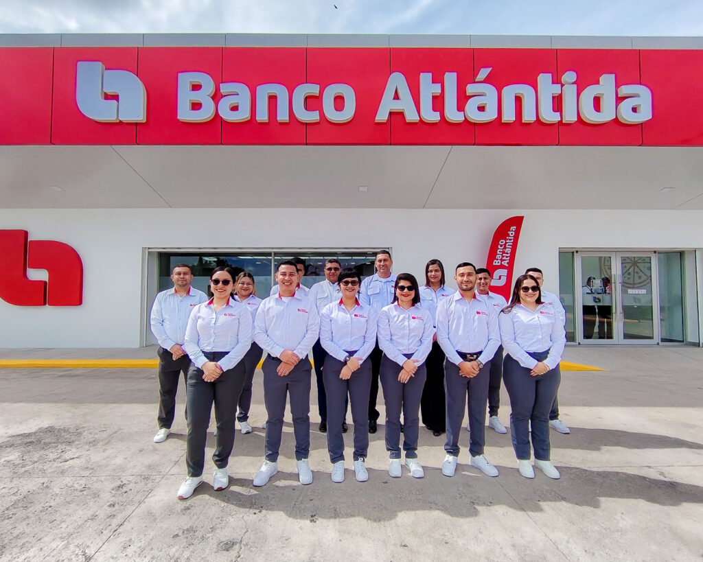 apertura agencia plaza saba banco atlantida honduras