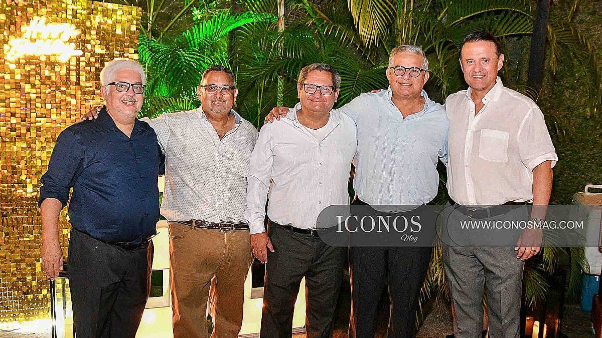 La celebración por los 60 años de Ariel Santos