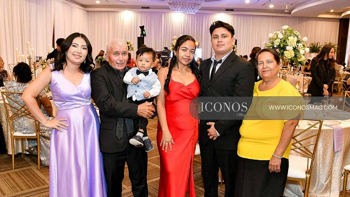 La boda de Glenda Nicolle Galdámez Mejía y Gensil Josué Cabrera Martínez