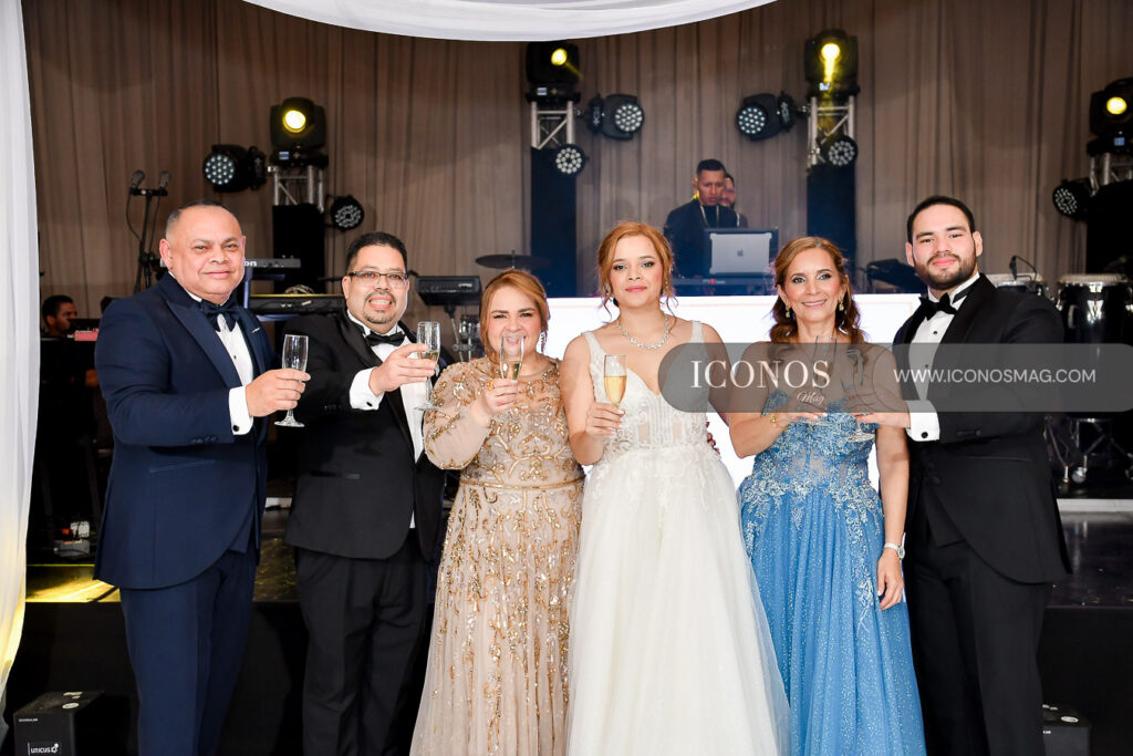 boda grecia marcela dubon y carlos rene fernandez