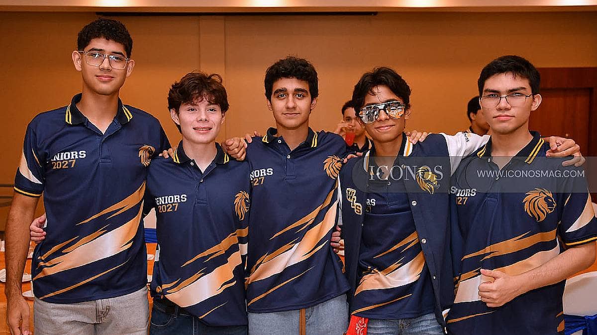 CUARTA PARTE La <em>entrance</em> de los <em>Seniors Lions WIS 2027 by Western International School</em>