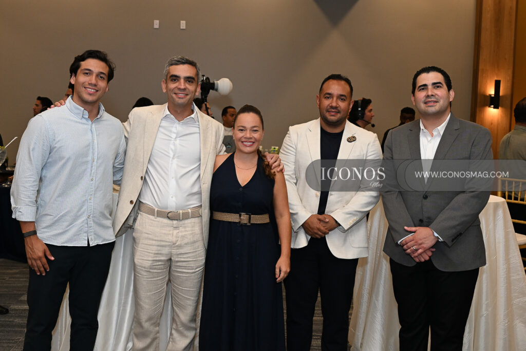 inauguracion centro de convenciones by infinity bay spa beach resort roatan