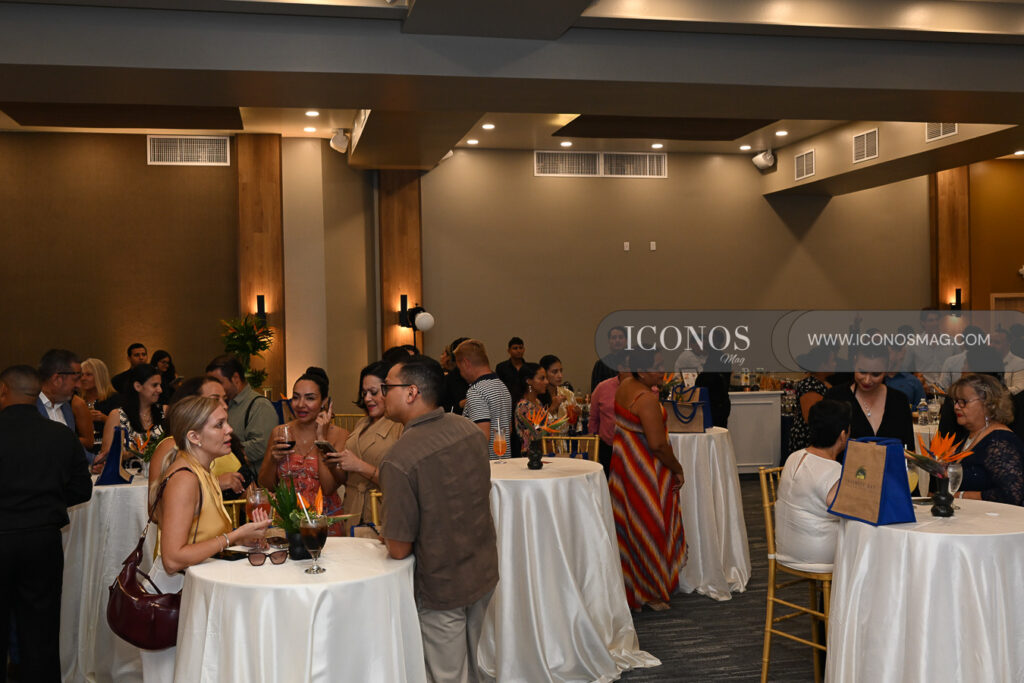 inauguracion centro de convenciones by infinity bay spa beach resort roatan