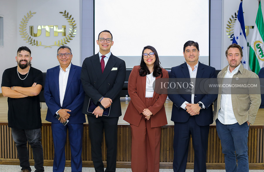 panel seguridad democratica contracorriente fest by uth honduras uth