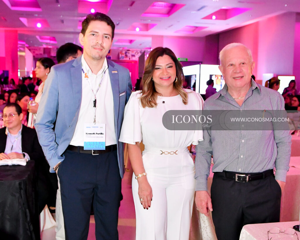 participacion de emma mejia bonilla de valladares en la conferencia liderazgo