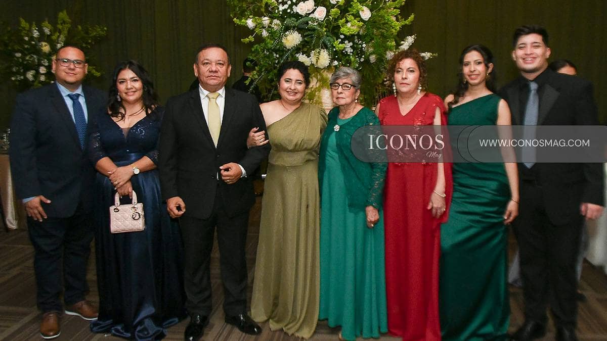PRIMERA PARTE La boda religiosa de Andrea Stefanía Estévez Ramírez y Denis Adrián Perdomo Pinto