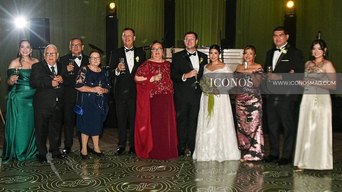 SEGUNA PARTE La boda religiosa de Andrea Stefanía Estévez Ramírez y Denis Adrián Perdomo Pinto