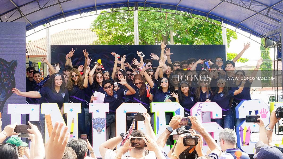 QUINTA PARTE La <em>entrance</em> de los <em>Seniors Jaguars ES</em> 2027 <em>by</em> escuela <em>Seran</em> San Pedro Sula