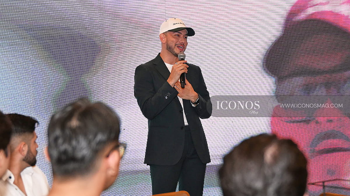 El lanzamiento de la línea de gorras <em>Sevilla x Van Heusen by</em> Carlos Sevilla