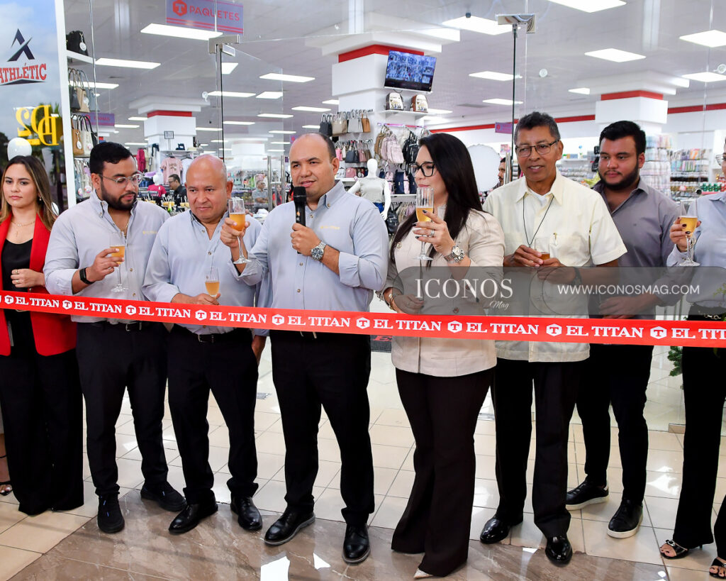 Inauguracion El Titan Mega Plaza El Progreso