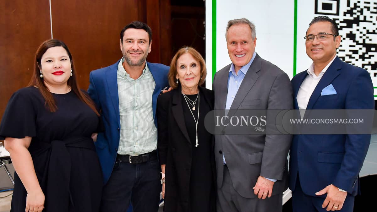 La conferencia <em>Confianza en tiempos de incertidumbre</em> con Stephen M. R. Covey 2026 <em>by</em> Banco de Occidente Honduras