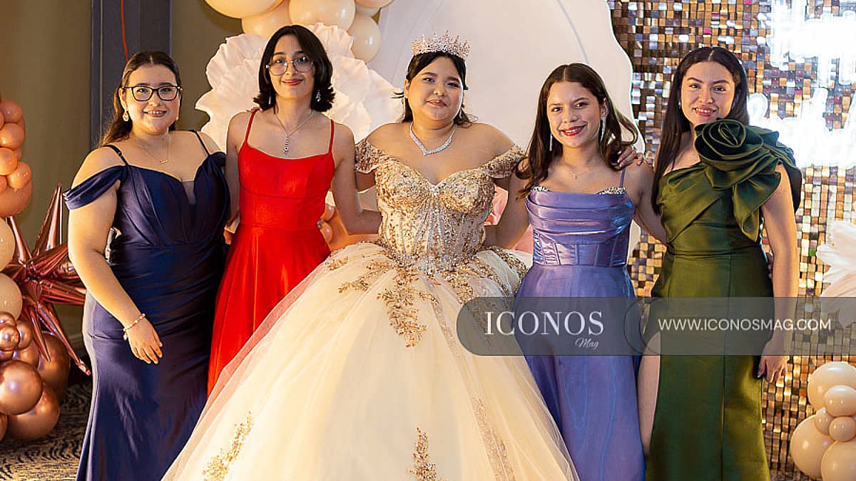 Los quince años de Anny Daleny Portillo Nolasco