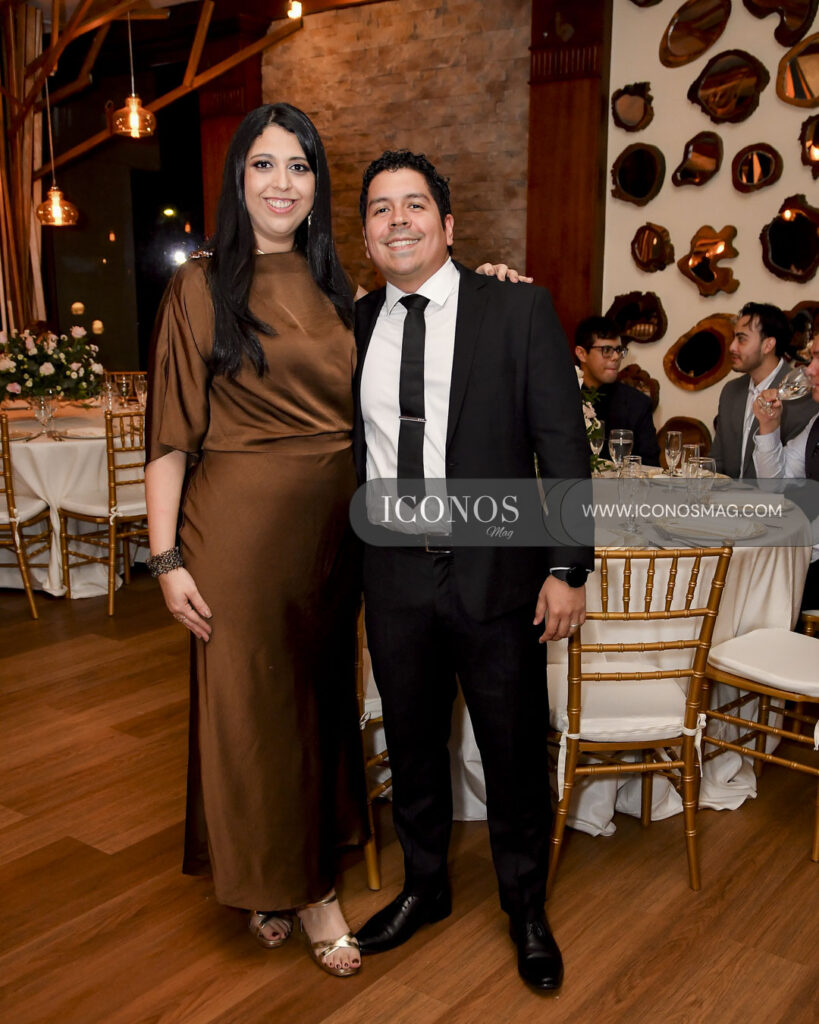 boda julia elena jimenez faraj y darwin noe andino