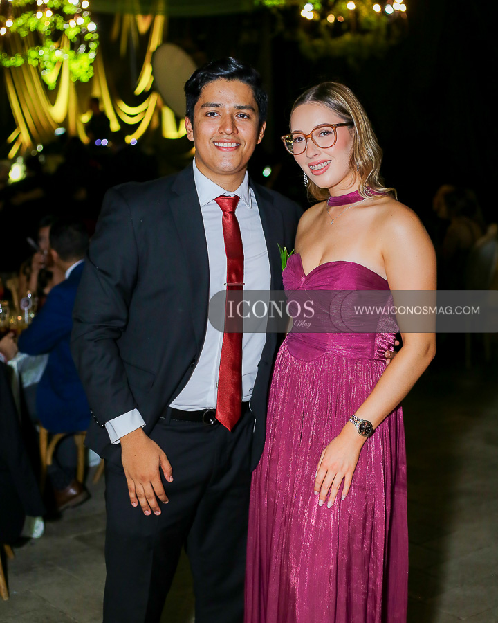 boda lucia isabel garcia ordonez y javier eduardo andino lobo ceremonia en iglesia Medalla Milagrosa recepcion en El Trapiche