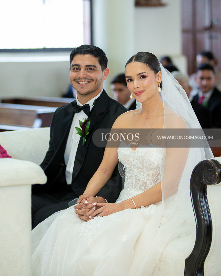 boda lucia isabel garcia ordonez y javier eduardo andino lobo ceremonia en iglesia Medalla Milagrosa recepcion en El Trapiche