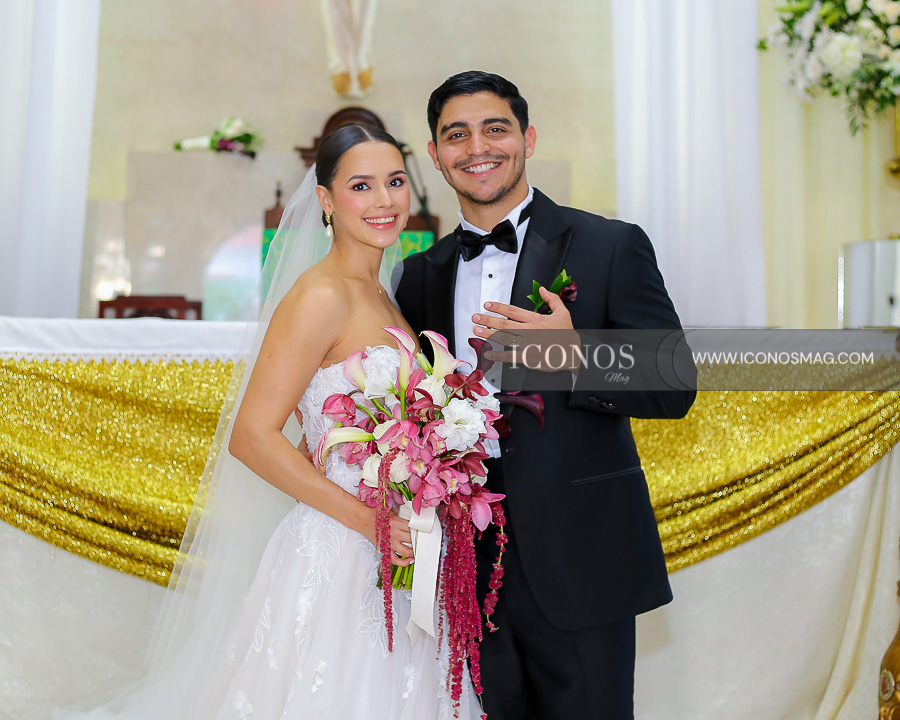 boda lucia isabel garcia ordonez y javier eduardo andino lobo ceremonia en iglesia Medalla Milagrosa recepcion en El Trapiche
