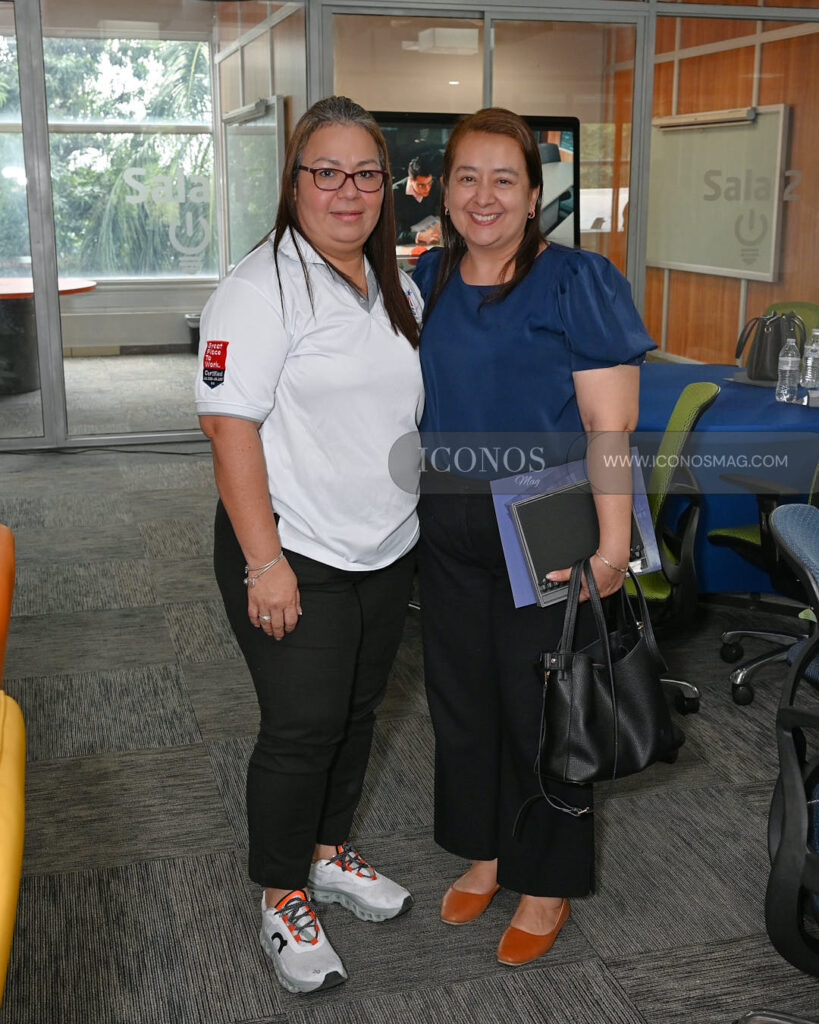 charla liderar la escuela del futuro by usap honduras