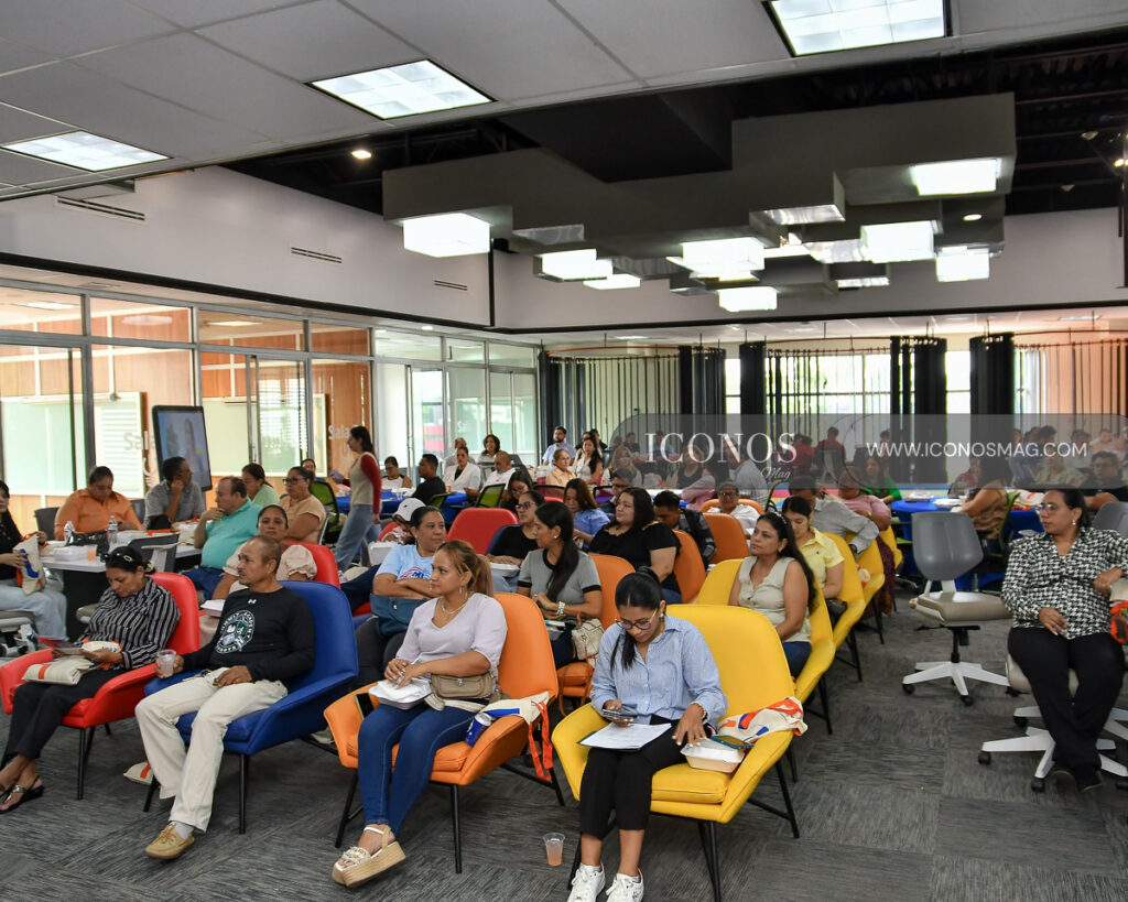 conferencia del colegio a la universidad by usap honduras