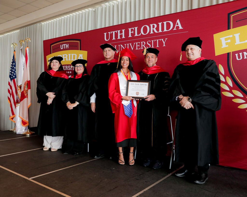 decima graduacion uth florida university