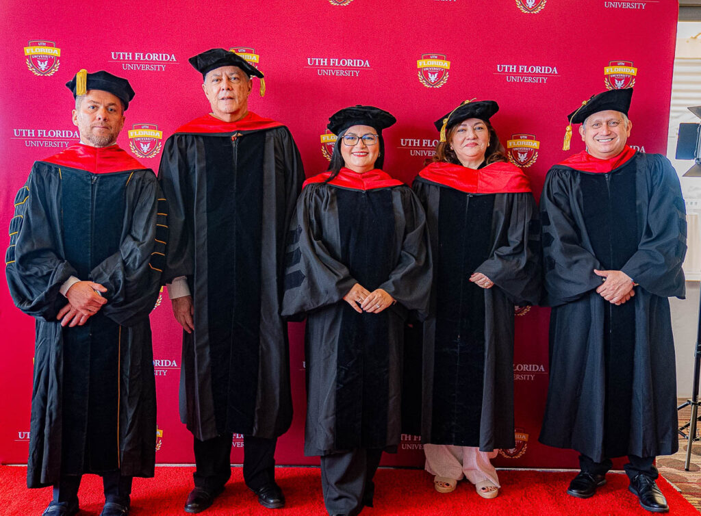 decima graduacion uth florida university