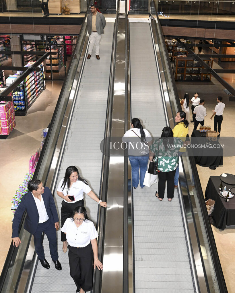 inauguracion supermercados del corral the market comayagua honduras