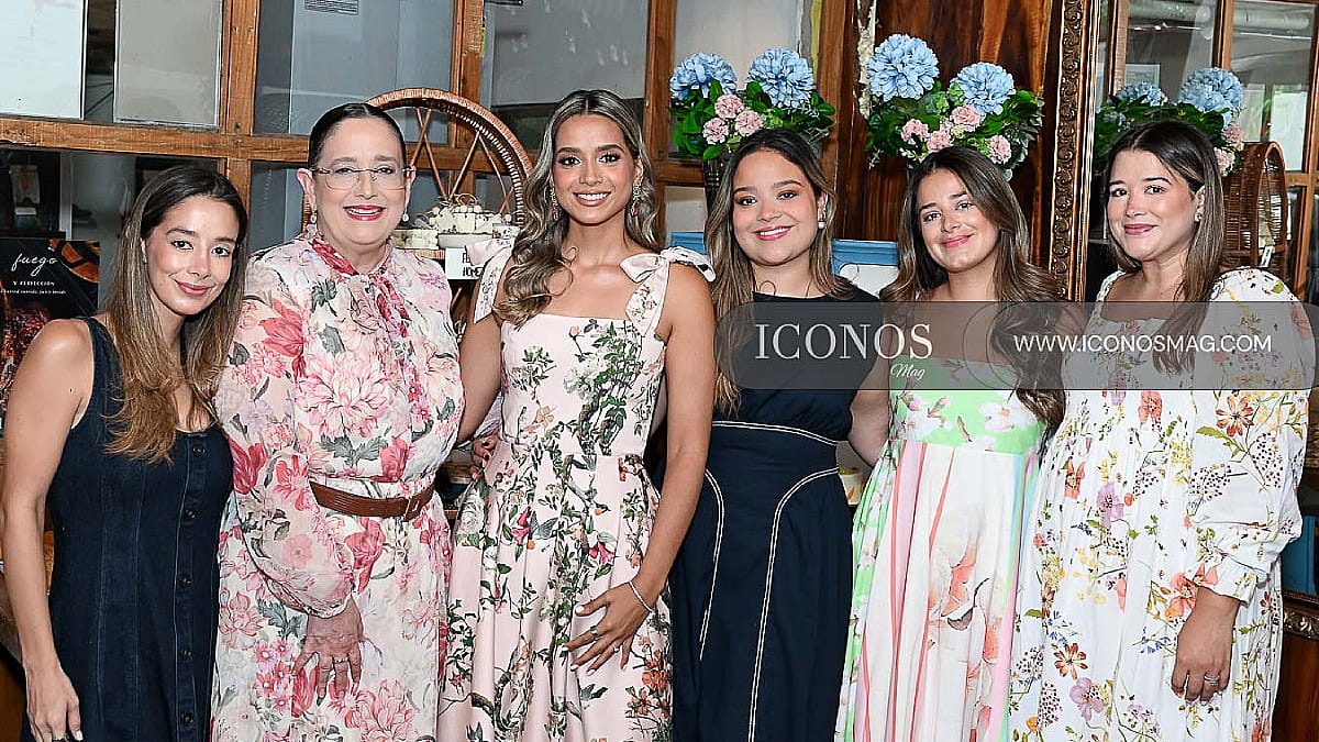La despedida de soltera de Cecilia María Mendoza Milla
