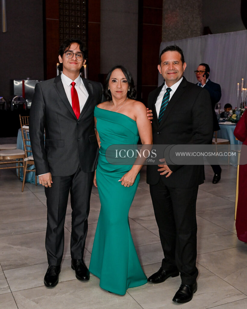 quince anos adriana lucia leonardo soto
