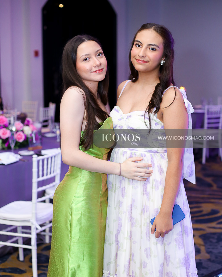 quince anos silvia victoria juarez antunezSilvia Victoria en hotel Clarion salon Madrid