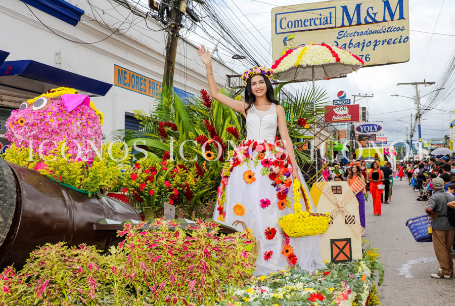 Desfile festival de las flores Siguatepeque primera parte