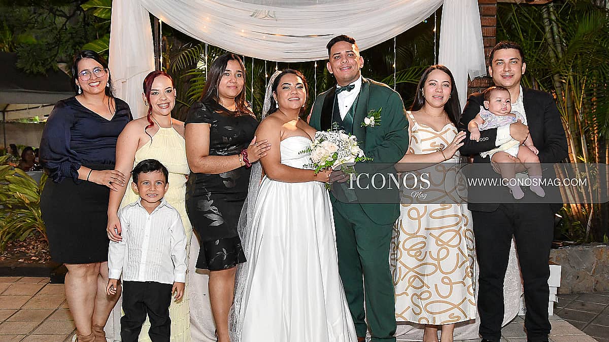 La boda de Clarissa Beatriz Barahona Pineda y Erickson Omar Ferrera Rodríguez