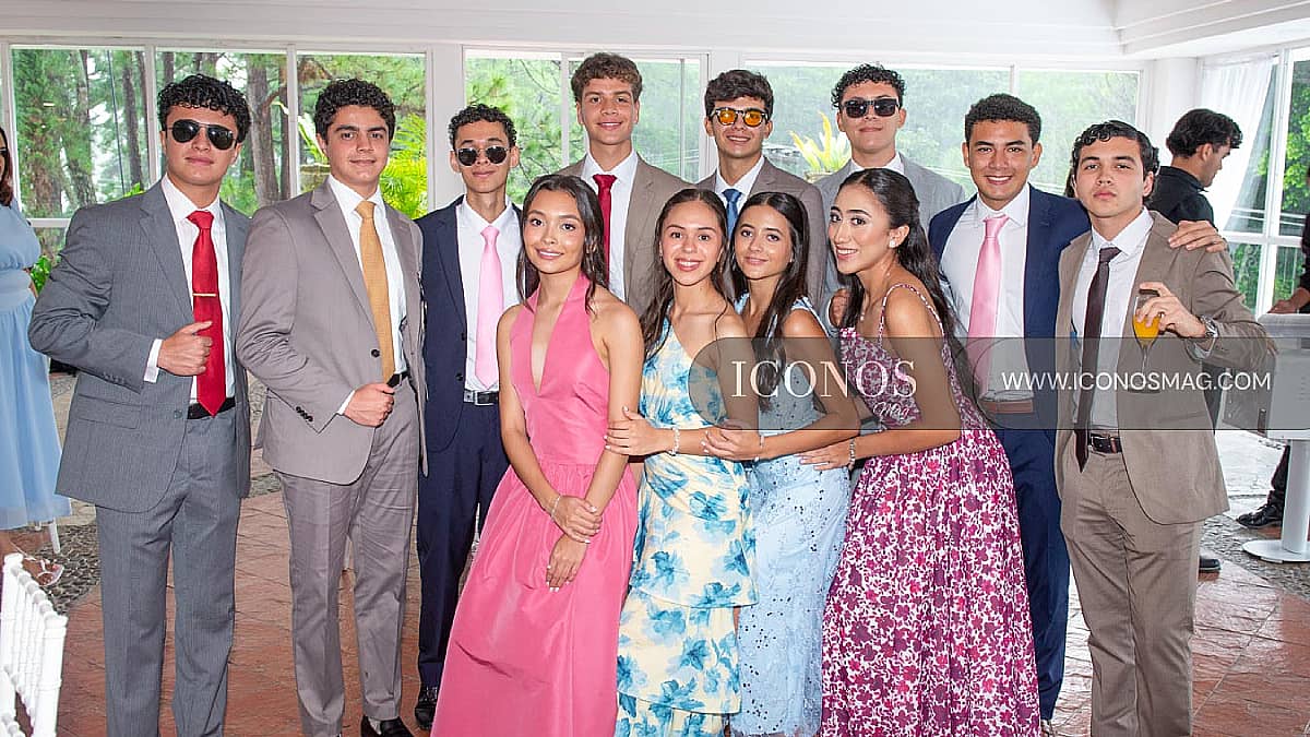 SEGUNDA PARTE El desayuno de los <em>Seniors MST 2027 by Macris School Tegucigalpa</em>