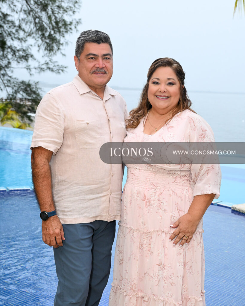aniversario aniversario claudia munoz y servando figueroa pena