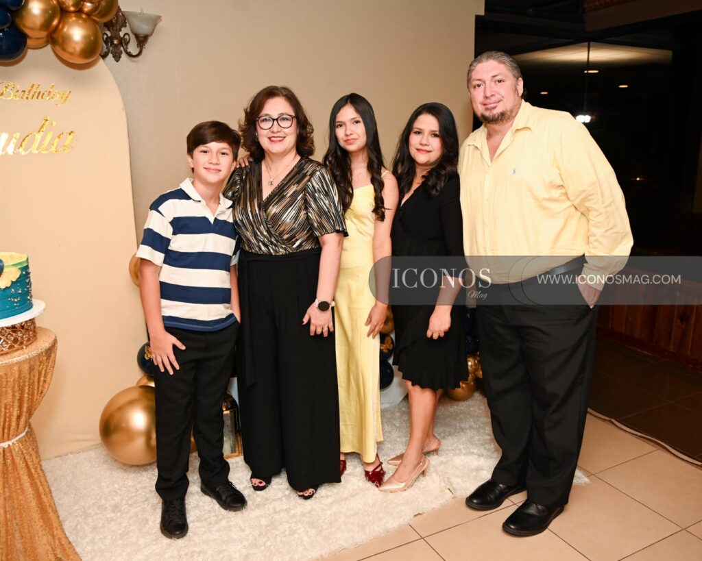 cumpleanos clauida sofia paredes perdomo