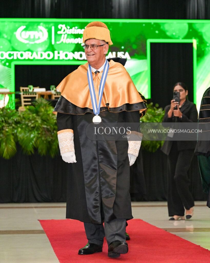 honoris causa juan bendeck by uth honduras