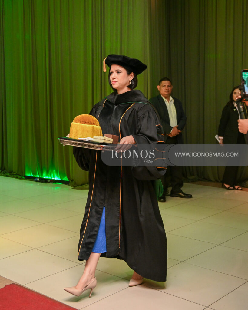 honoris causa juan bendeck by uth honduras