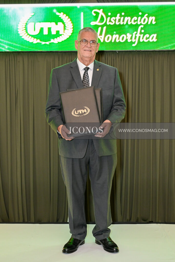 honoris causa juan bendeck by uth honduras