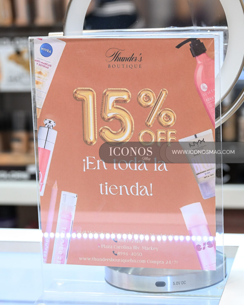 octavo aniversario de thunders boutique by mall multiplaza san pedro sula